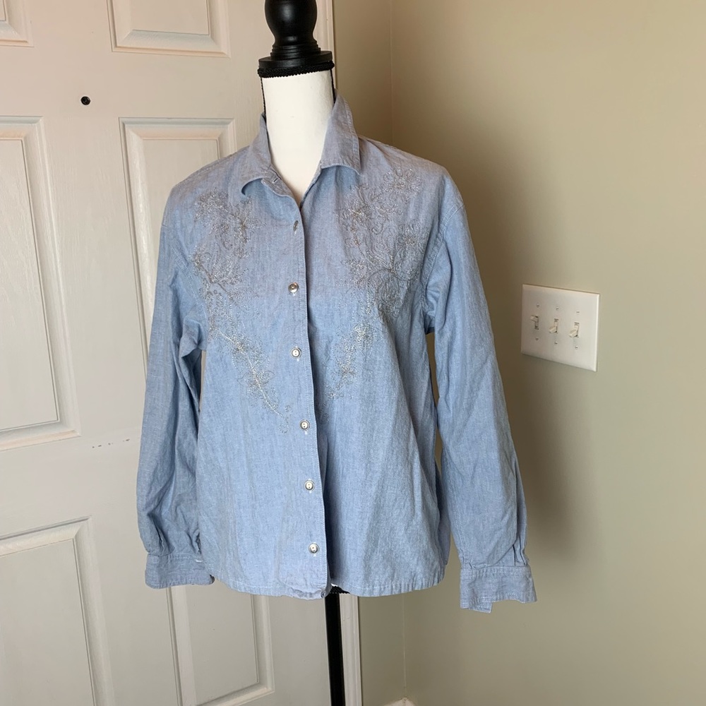 LizWear denim shirt